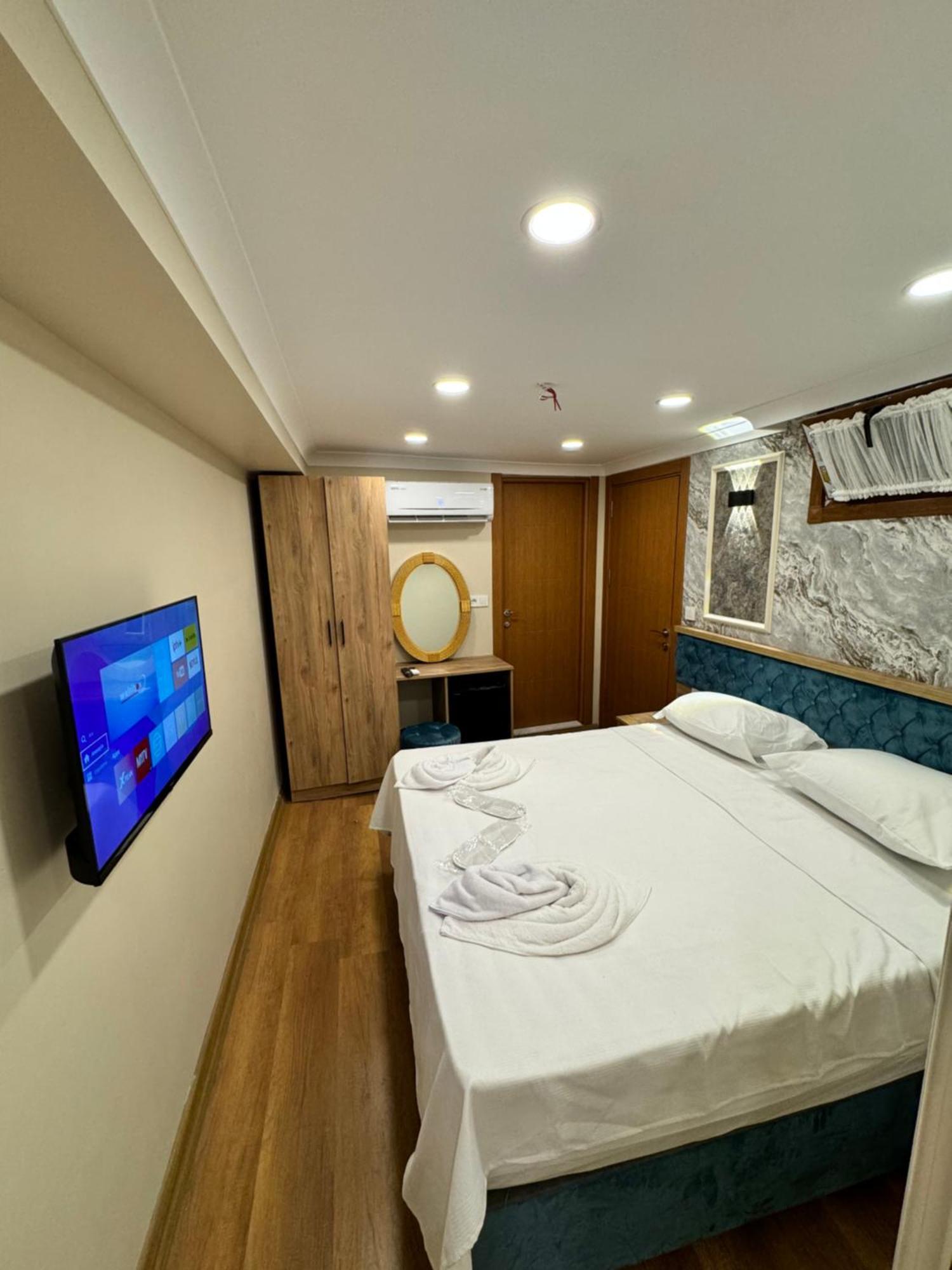 Riverside Hotel Istanbul Ngoại thất bức ảnh